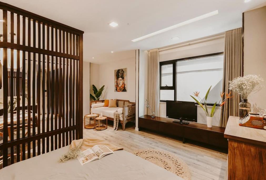 Homestay Giua Long Ha Noi - 10 Phut Den Pho Co Hanoi Zewnętrze zdjęcie